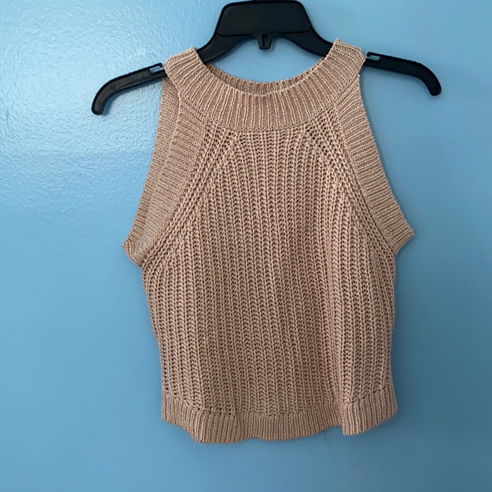 Blush pink crocheted medium sized sleeveless top